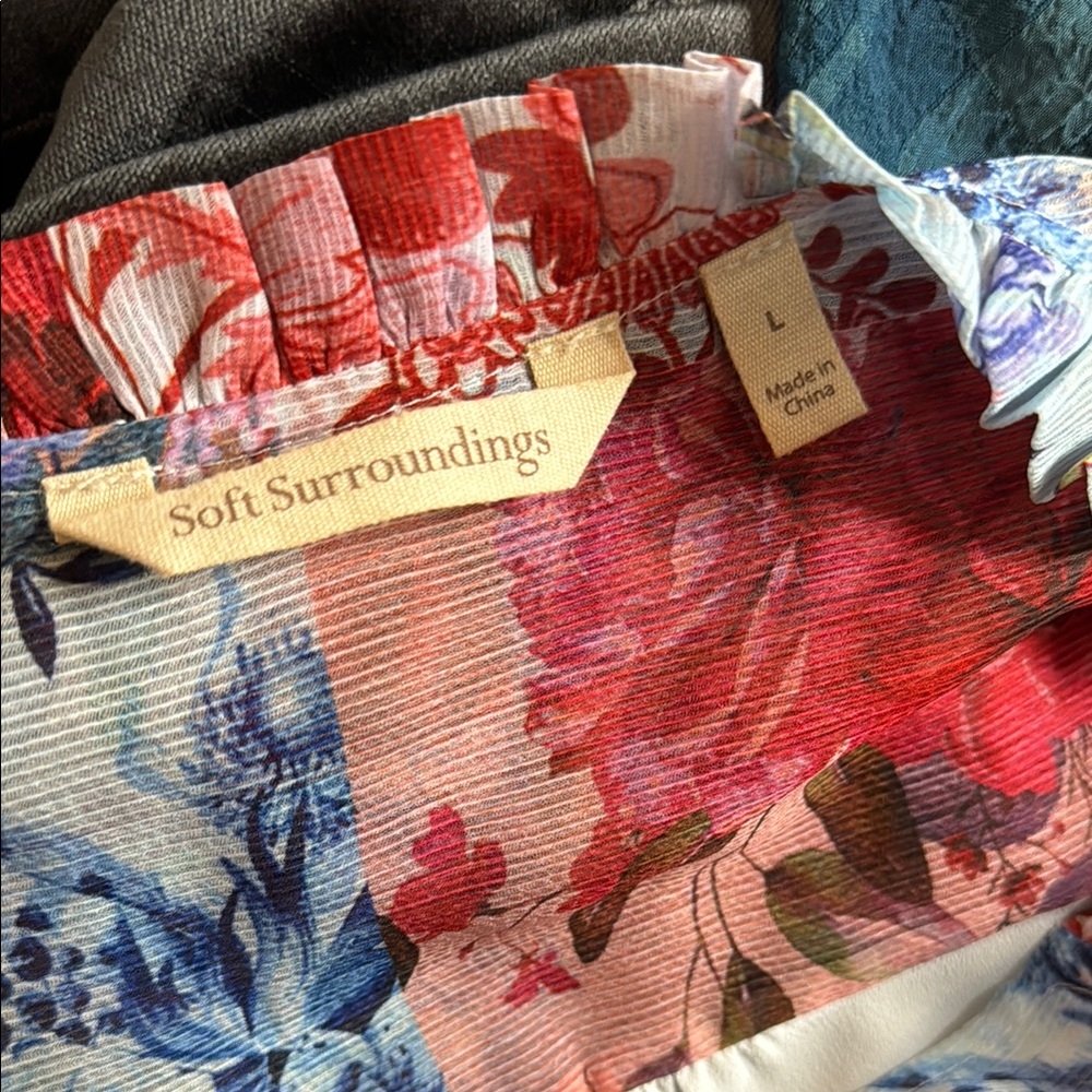 Soft Surroundings Patchwork Floral Blouse - image 4